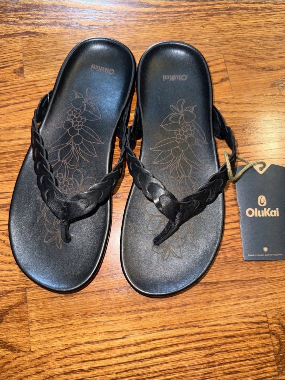 OluKai Women's Black Braided Leather Thong Sandals
